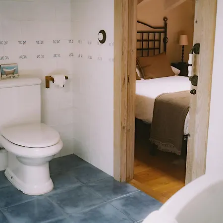 Fuente De Gueelo San Bartolomé de Meruelo