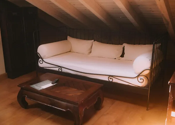 Fuente De Gueelo * San Bartolomé de Meruelo